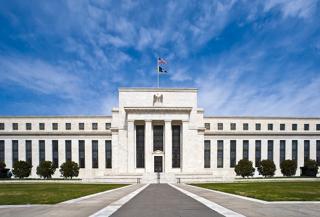 DOJ Asks Supreme Court to Halt Lower Court's Ruling on Trump's Firing of Fed Governor