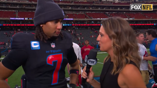 NFL Quarterbacks Highlight Faith in Week 8