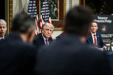 Trump Faces Challenges Ahead of Midterms Amid Mixed Results