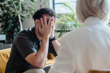 Experts Critique Medicalization of Mental Health at Summit