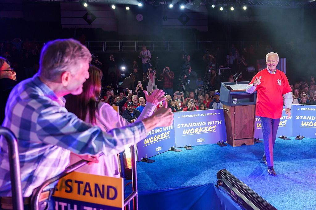 UAW's Political Spending Raises Concerns Among Republicans