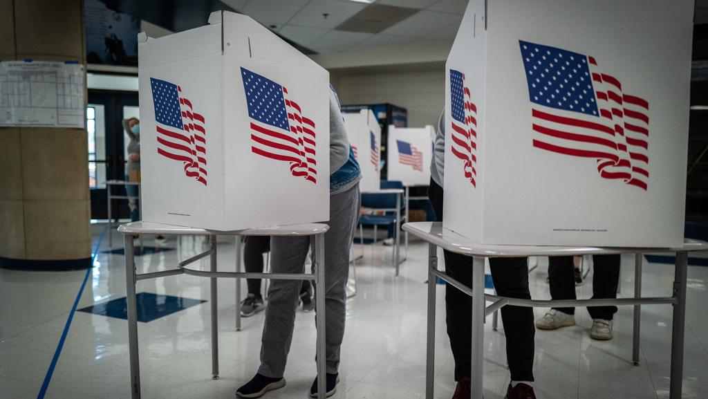 Los Angeles City Council Votes to Allow Noncitizens to Vote in Local Elections