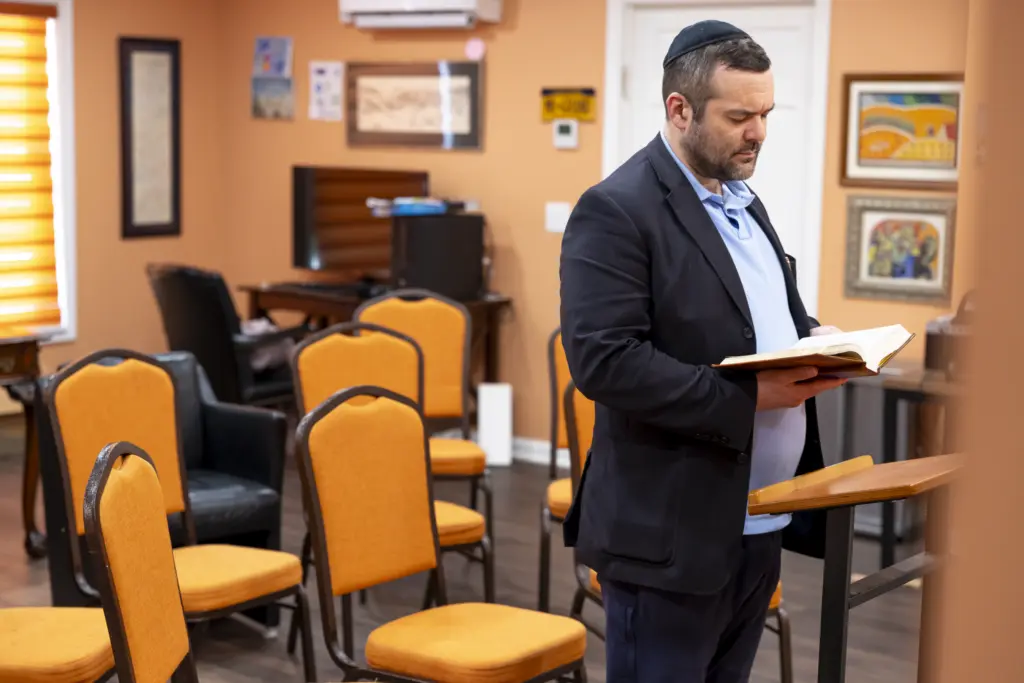 Ohio Man Petitions Supreme Court Over In-Home Prayer Group Restrictions
