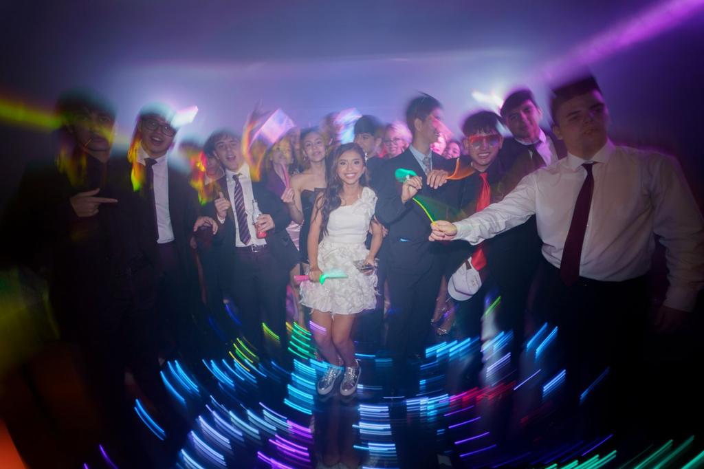 High School Athletes Spend Big on Prom Amid NIL Deals