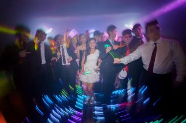 High School Athletes Spend Big on Prom Amid NIL Deals