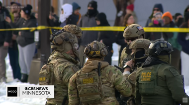 Trump Reverses ICE Vehicle Stop Ban After Fatal Shootings, Orders Tougher Immigration Enforcement
