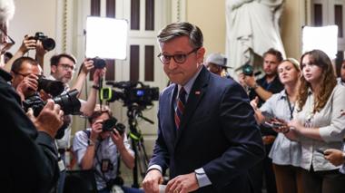 House Passes Ban on Congressional Stock Trading, Adds Voter ID Requirement