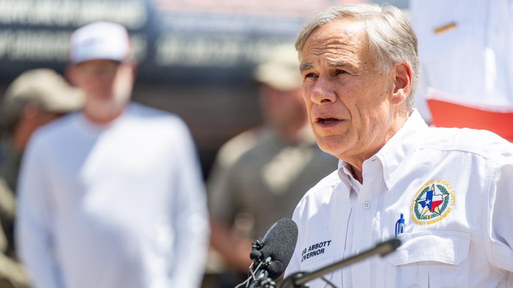 Abbott Halts New Texas Data Centers Pending Statewide Audit