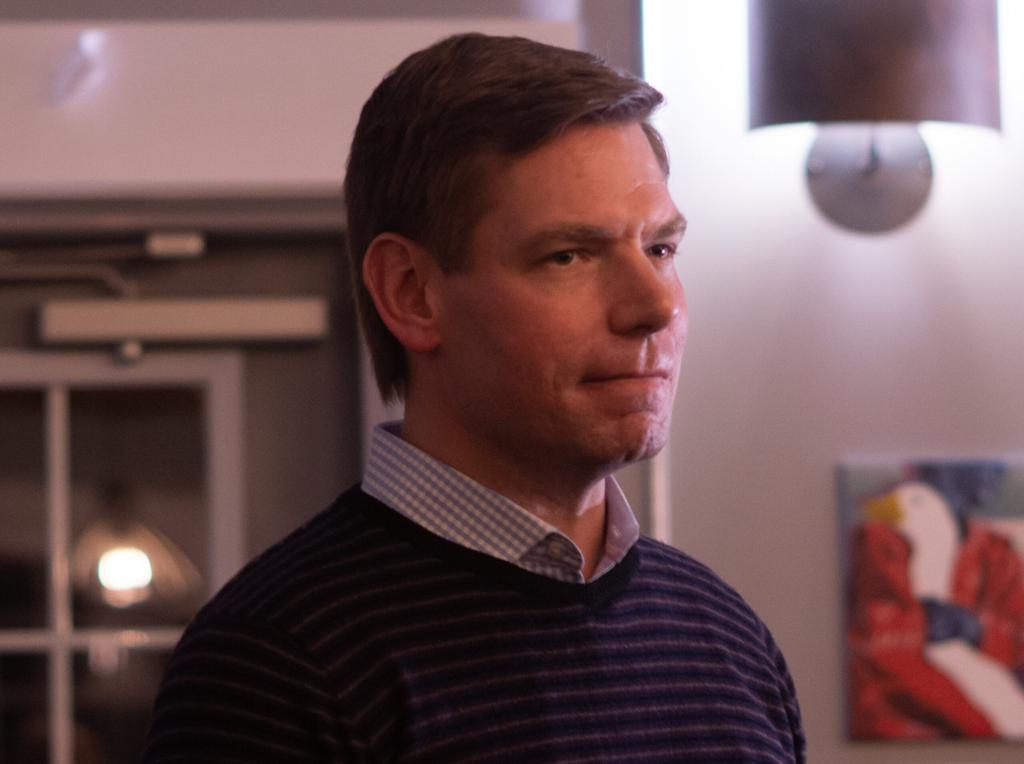 FBI Documents: Alleged Chinese Spy Sold Access to Rep. Eric Swalwell