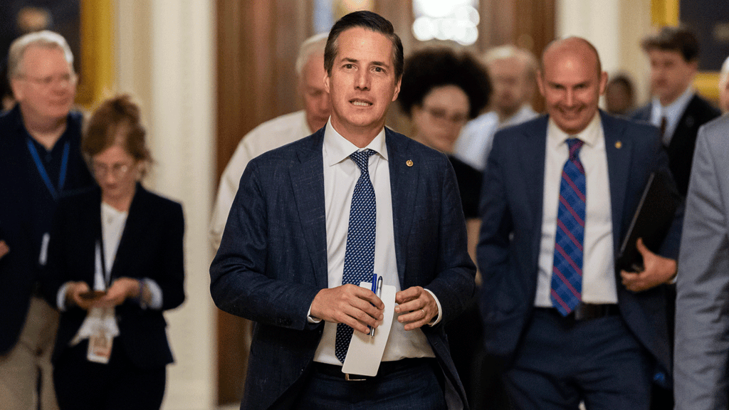 Ohio Senator Criticizes Connecticut’s ‘Drive-Only’ Licenses After Fatal Crash