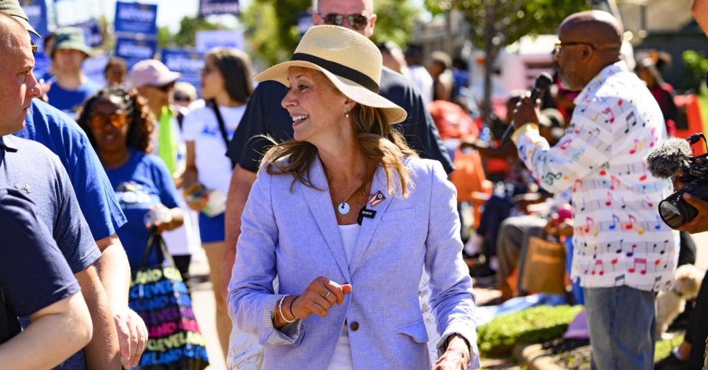 Armed Man Arrested After Alleged Attack on Ohio Democratic Governor Candidate at State Fair