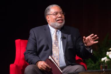 Smithsonian Secretary Lonnie Bunch Announces Resignation Amid Criticism of Institutional Direction