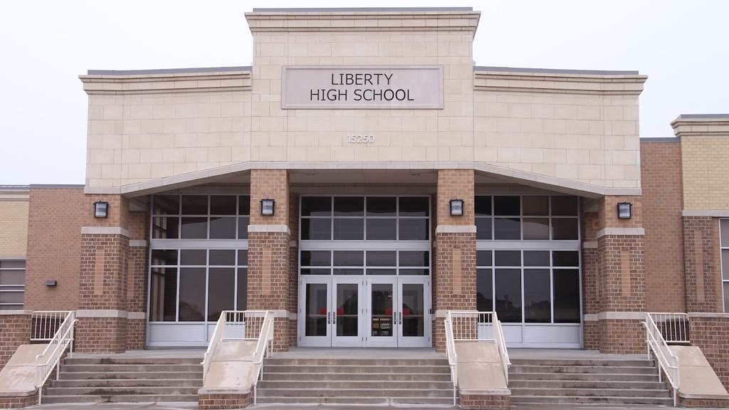 Frisco ISD Faces Scrutiny Over Muslim Student Prayer Room at Liberty High School
