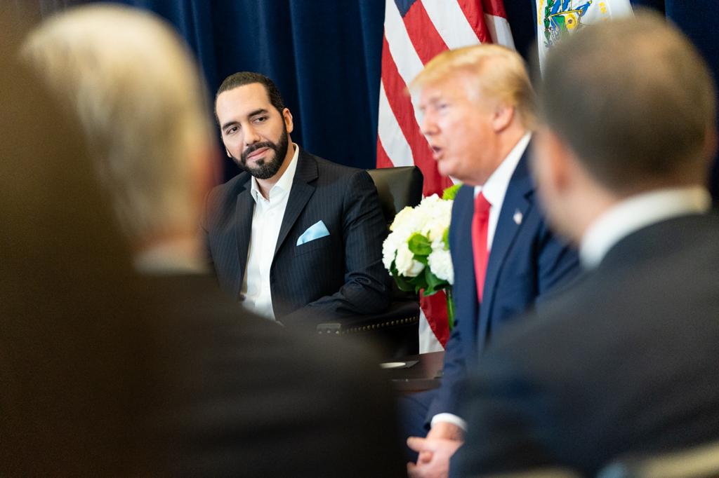El Salvador Urges U.S. Migrants to Return as TPS Extension Uncertain