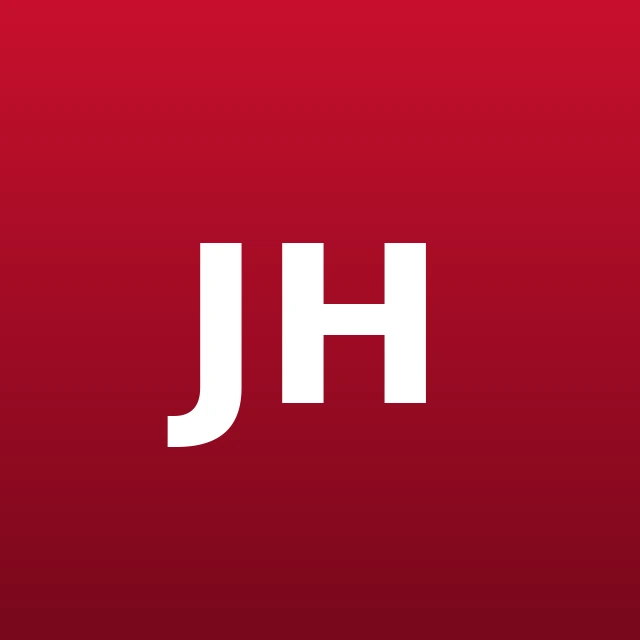 Jordan Hale headshot