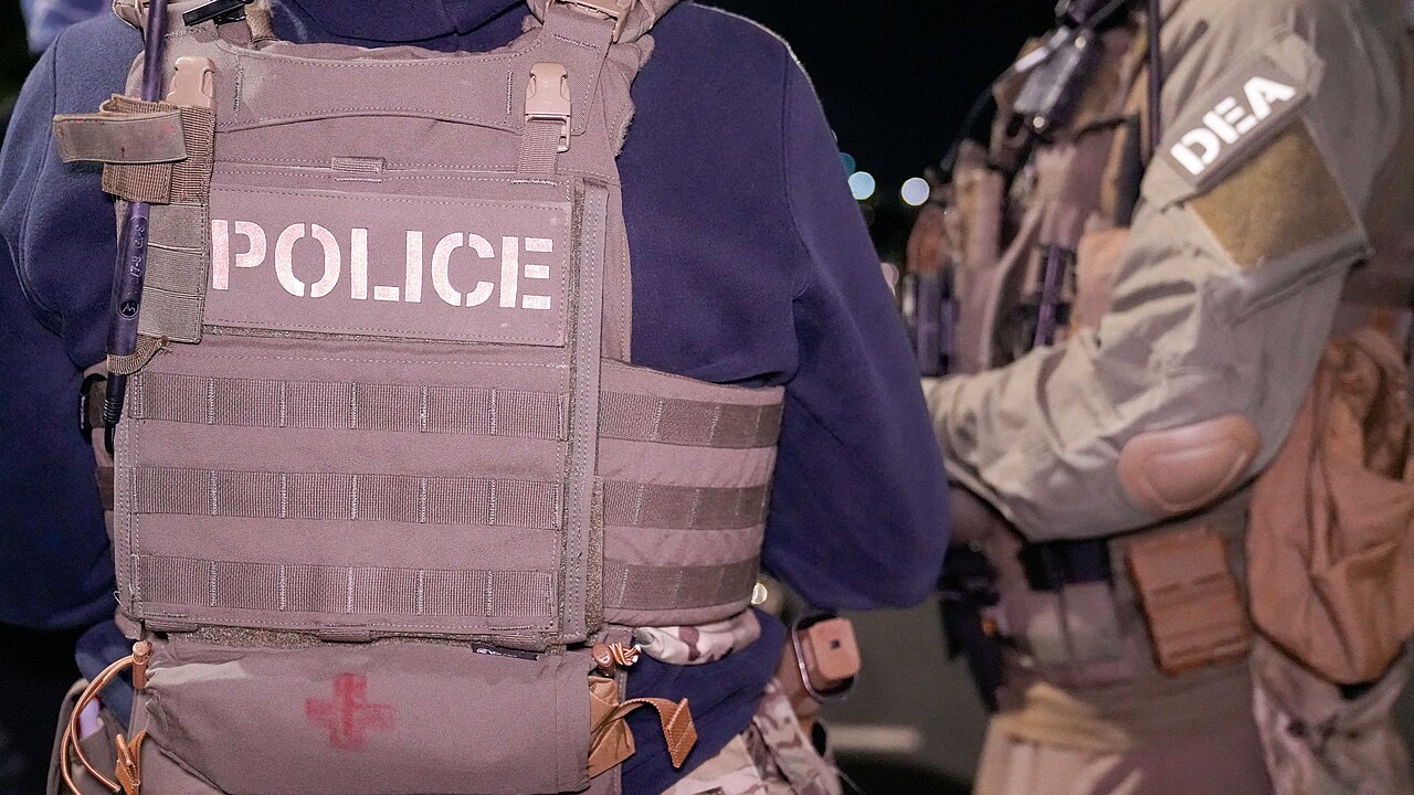 U.S. Immigration and Customs Enforcement (ICE) Enforcement and Removal Operations' (ERO) officers in West Palm Beach, Florida on February 14, 2025 - 18.jpg