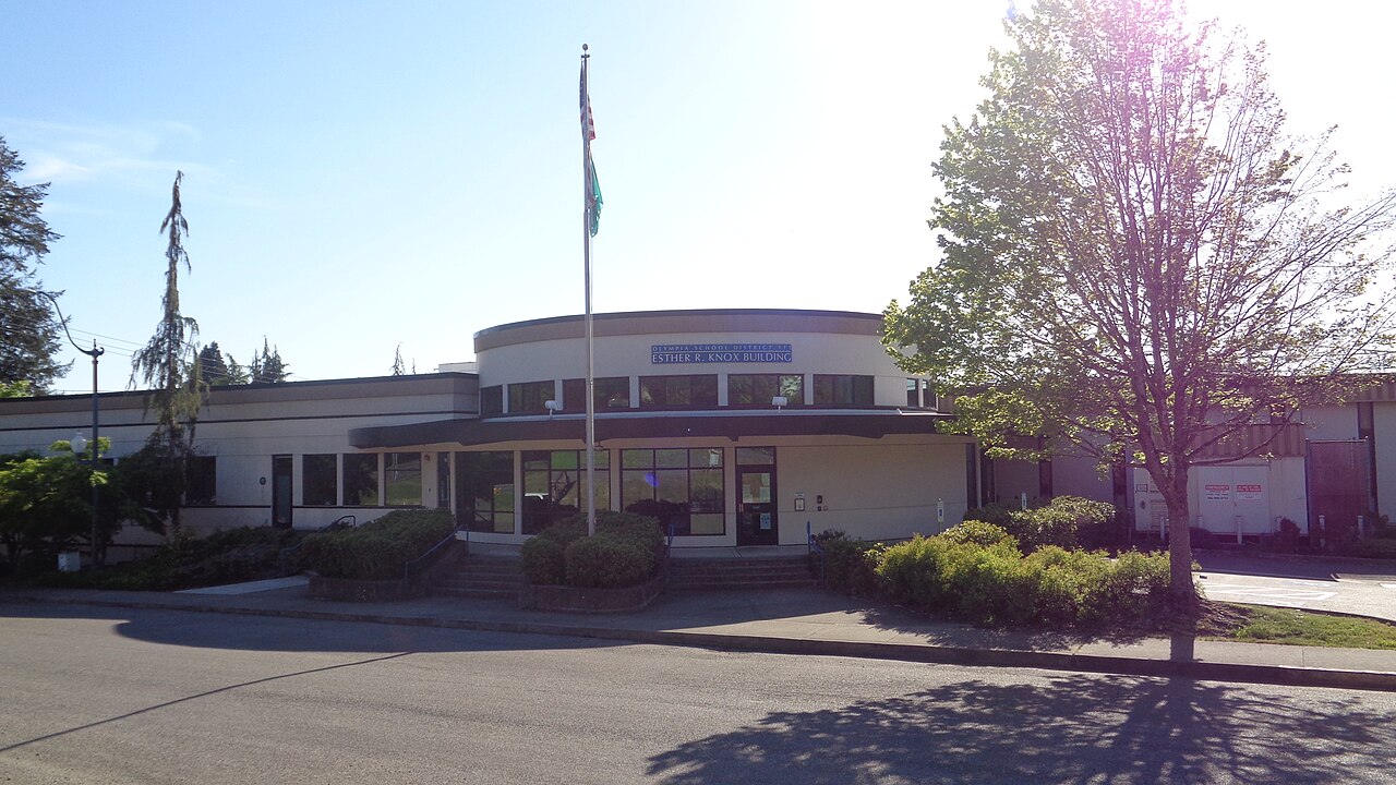 Olympia School District 111 Esther R. Knox Building.jpg