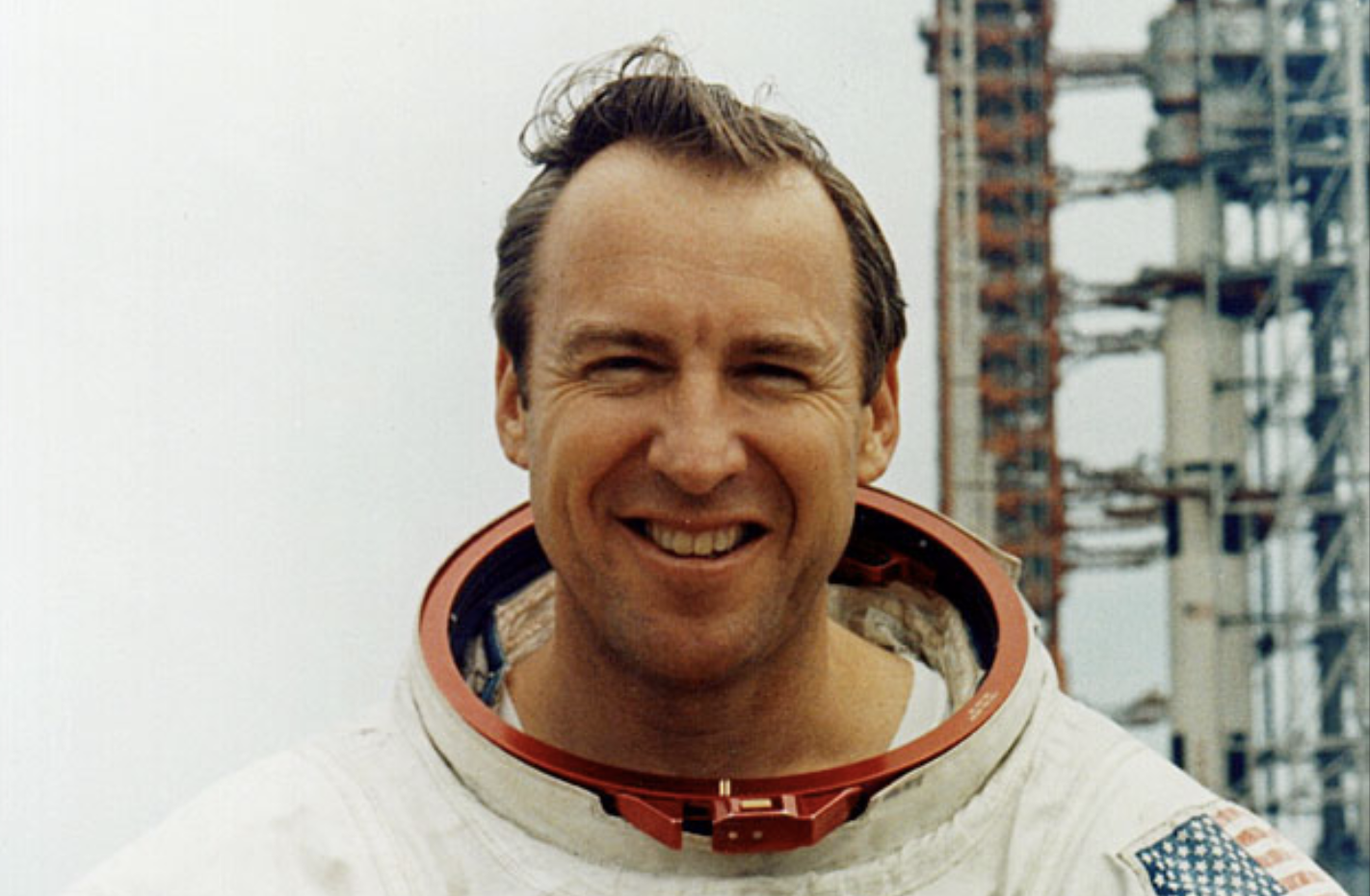 Jim Lovell, Apollo 13 Commander, Dies at 97