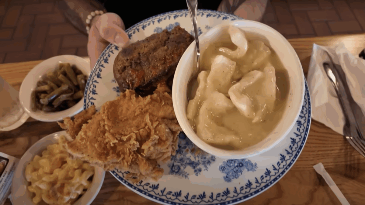 Trump Urges Cracker Barrel to Revert Branding Changes Amid Backlash
