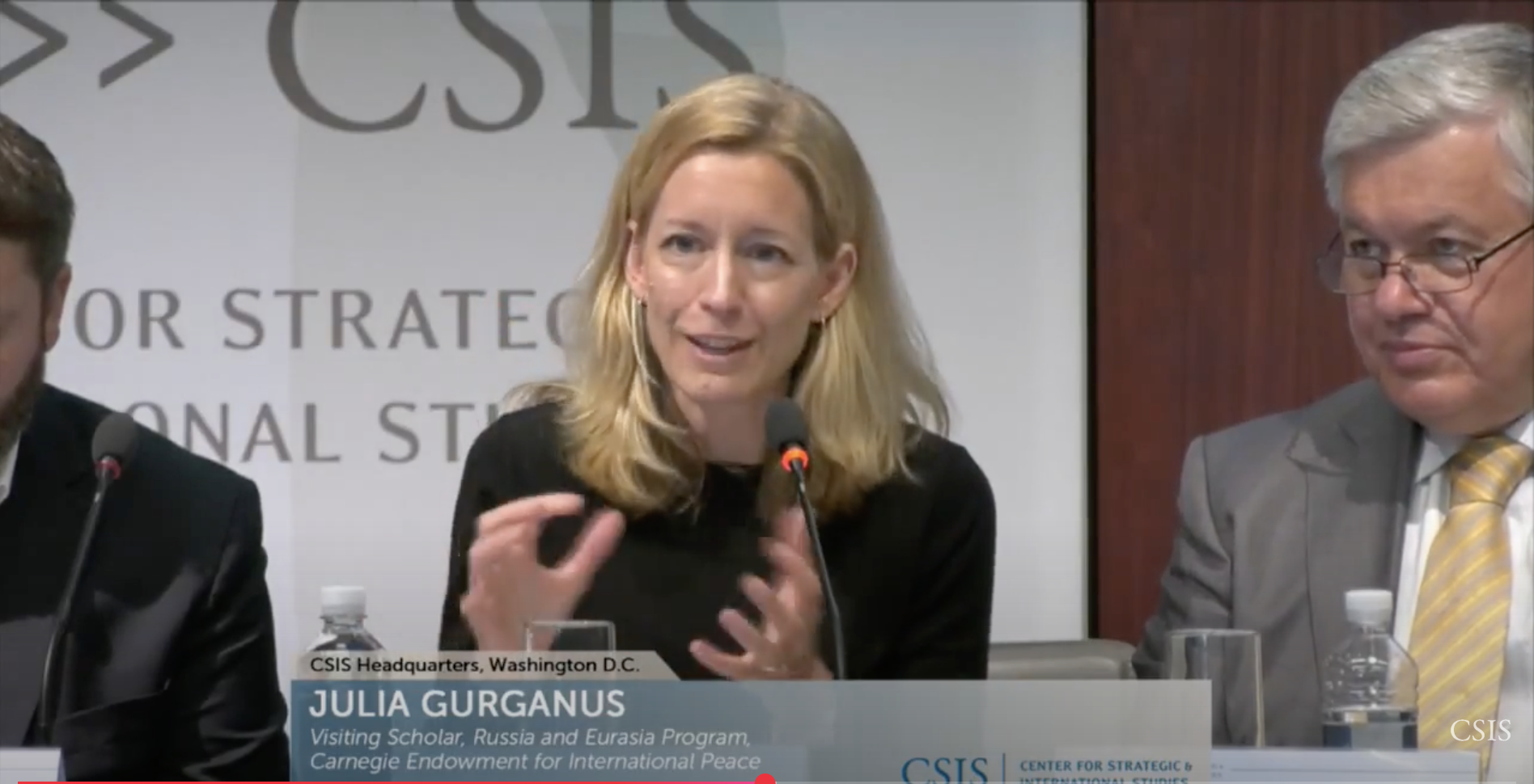 'Undercover' Spy In WSJ Sob Story Is A Public CIA Russia Hoaxer