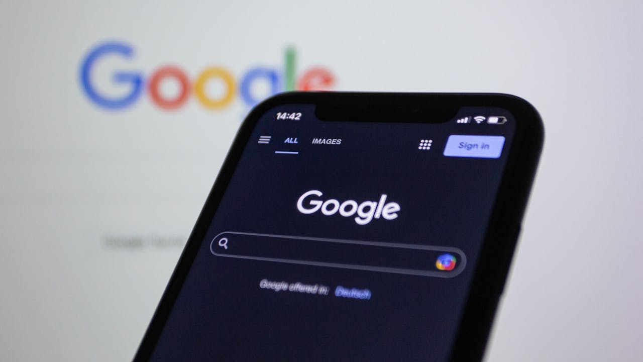 Government Should Make Big Tech Go After Terrorists