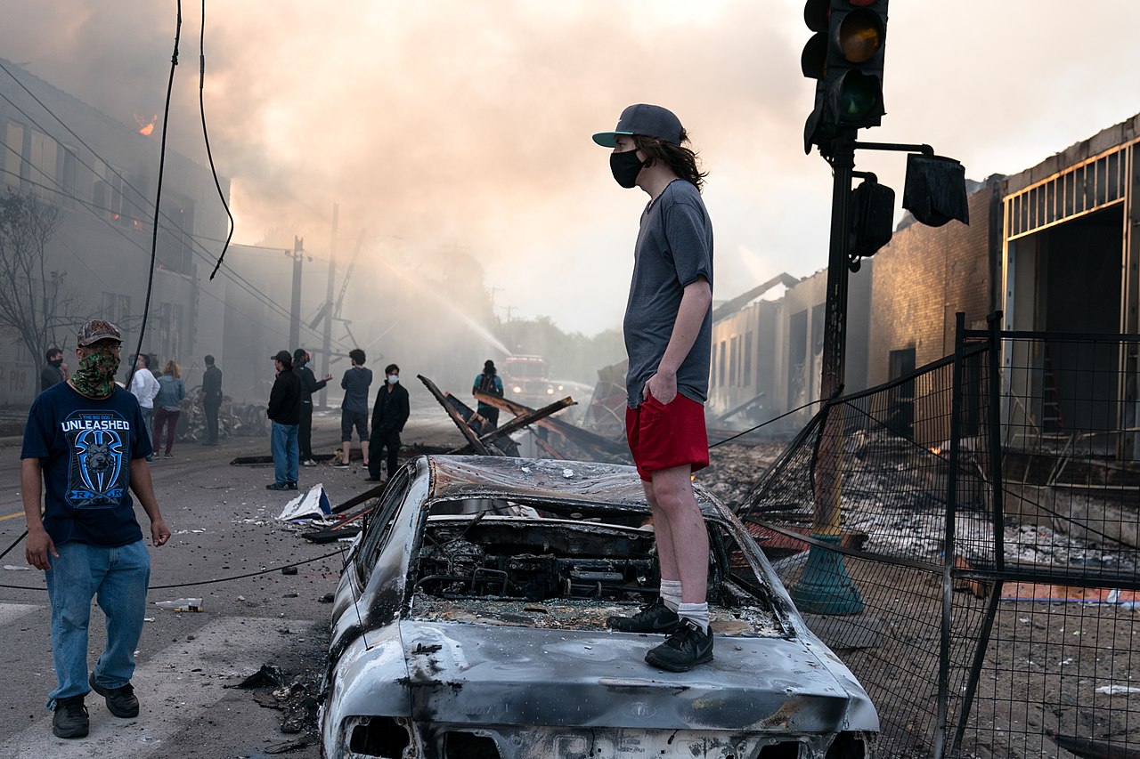 Debate Over Political Violence: Left vs. Right