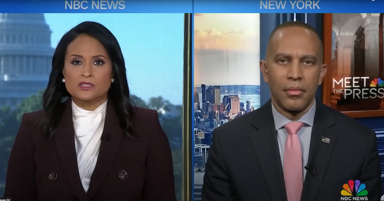 Kristen Welker Asks Jeffries About Sombrero Memes