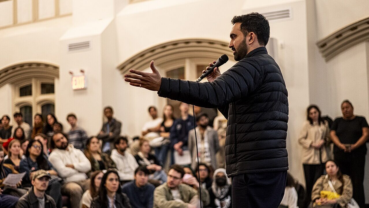 UK MP Jeremy Corbyn Campaigns for NYC Mayoral Candidate Zohran Mamdani