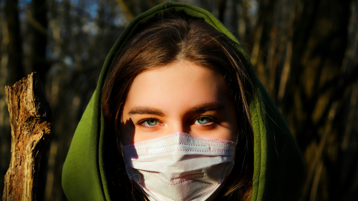 FDA Acknowledges Covid Vaccine-Related Deaths, Impacting Gen Z's Trust in Government