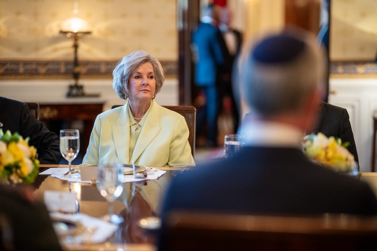 Susie Wiles Faces Criticism After Vanity Fair Feature