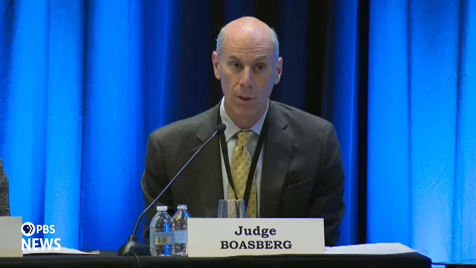 House Republicans Join Democrats to Defeat Amendment Defunding Judges