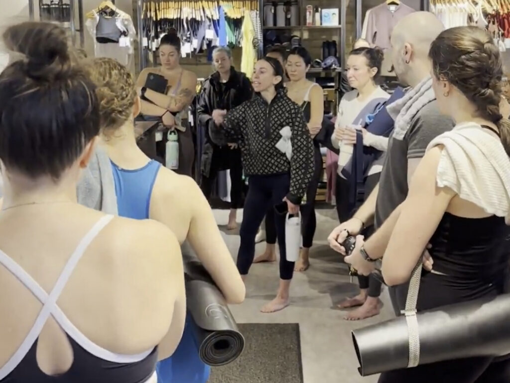 Protests Erupt at Minneapolis Yoga Studio Over ICE Sign Removal