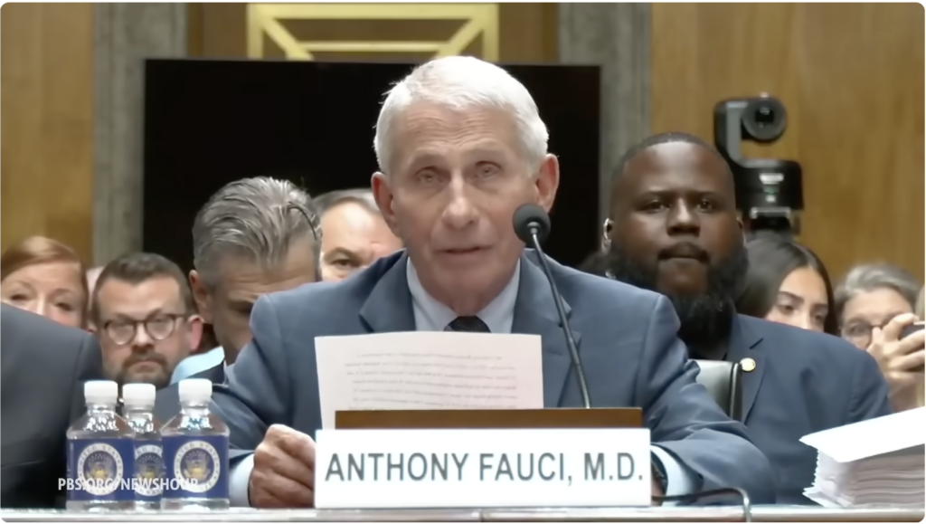 Senators Release Fauci Texts on COVID-19 Vaccine, Miscarriage Concerns