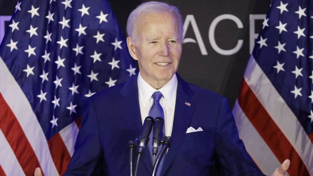 Watchdog Releases FBI Photos, Citing Double Standard in Biden, Trump Document Probes